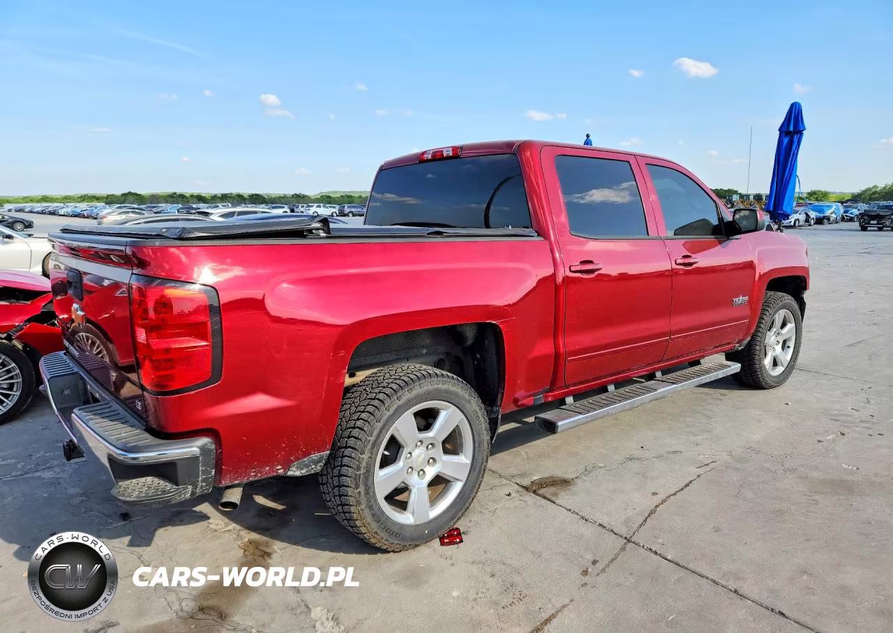2018 Chevrolet Silverado C1500 Lt VIN:3GCPCREC0JG584376 - 3