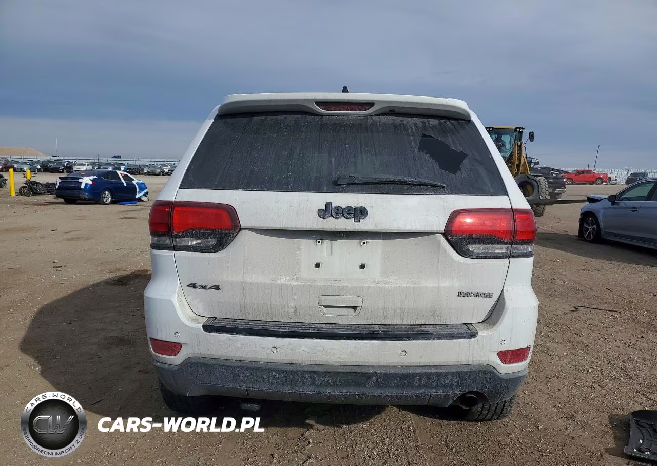 2018 Jeep Grand Cherokee Laredo VIN:1C4RJFAG2JC378517 - 6