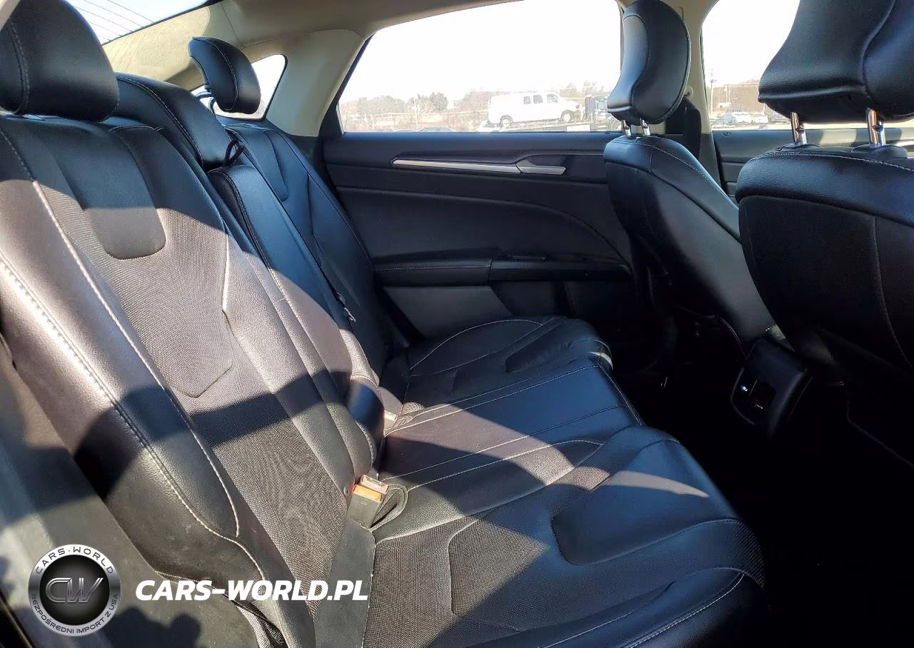 2017 Ford Fusion Titanium Phev VIN:3FA6P0SU0HR175694 - 10