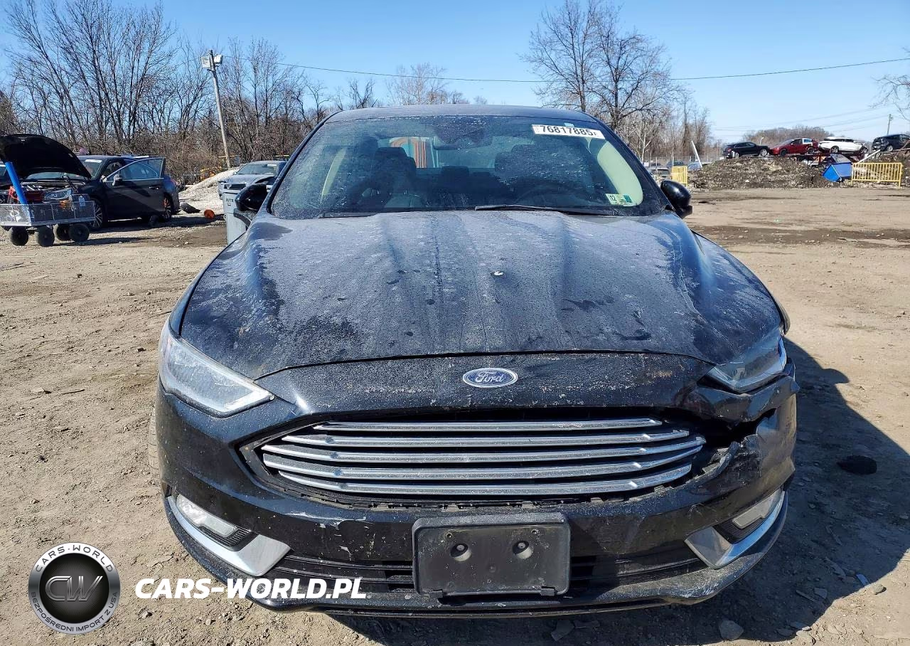 2017 Ford Fusion Titanium Phev VIN:3FA6P0SU0HR175694 - 5