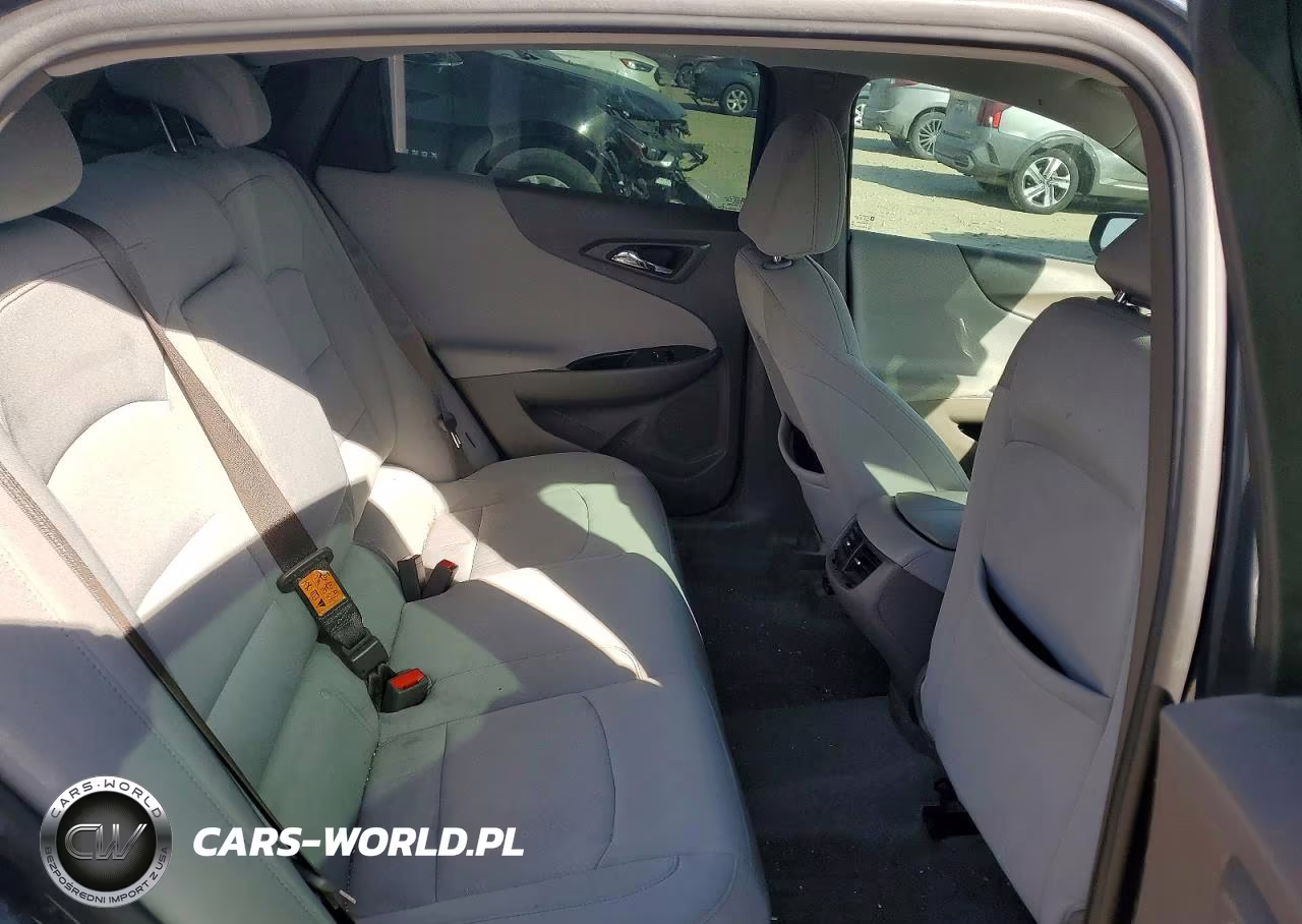 2019 Chevrolet Malibu Lt VIN:1G1ZD5ST3KF108105 - 10