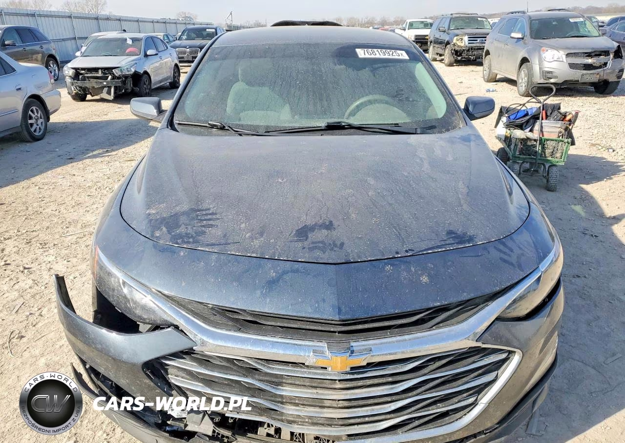 2019 Chevrolet Malibu Lt VIN:1G1ZD5ST3KF108105 - 5