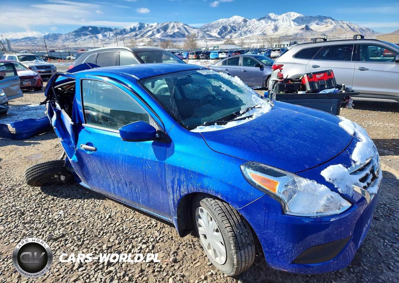2017 Nissan Versa 1.6 S Plus VIN:3N1CN7AP2HL801212 - 4