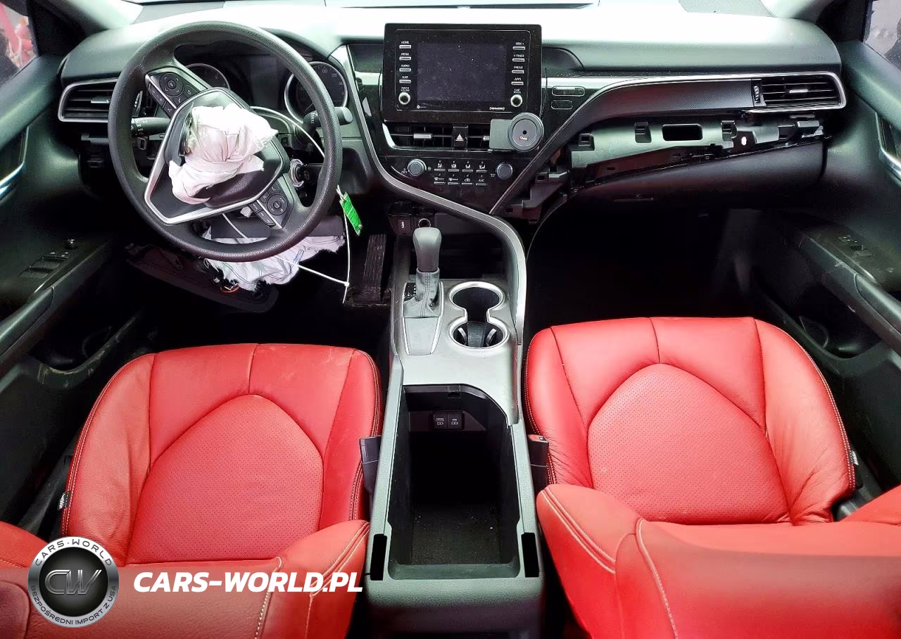 2021 Toyota Camry Le VIN:4T1C11AK1MU556019 - 8