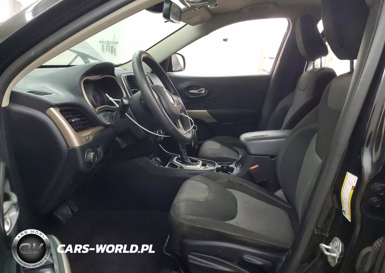 2017 Jeep Cherokee Sport VIN:1C4PJLAB2HW641897 - 7