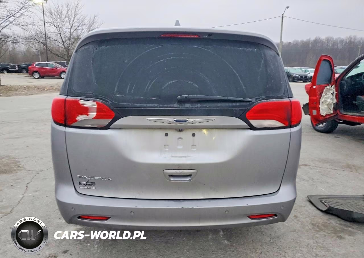 2018 Chrysler Pacifica Lx VIN:2C4RC1CG8JR130452 - 6