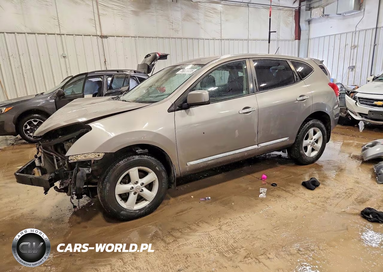 2013 Nissan Rogue S – zdjęcie 1 z 14