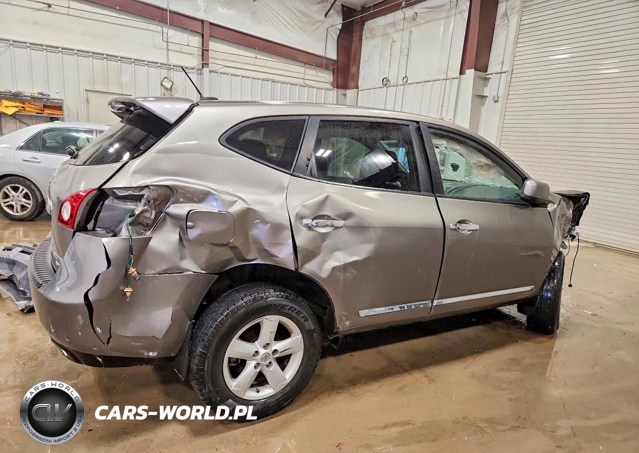 2013 Nissan Rogue S VIN:JN8AS5MV9DW143893 - 3