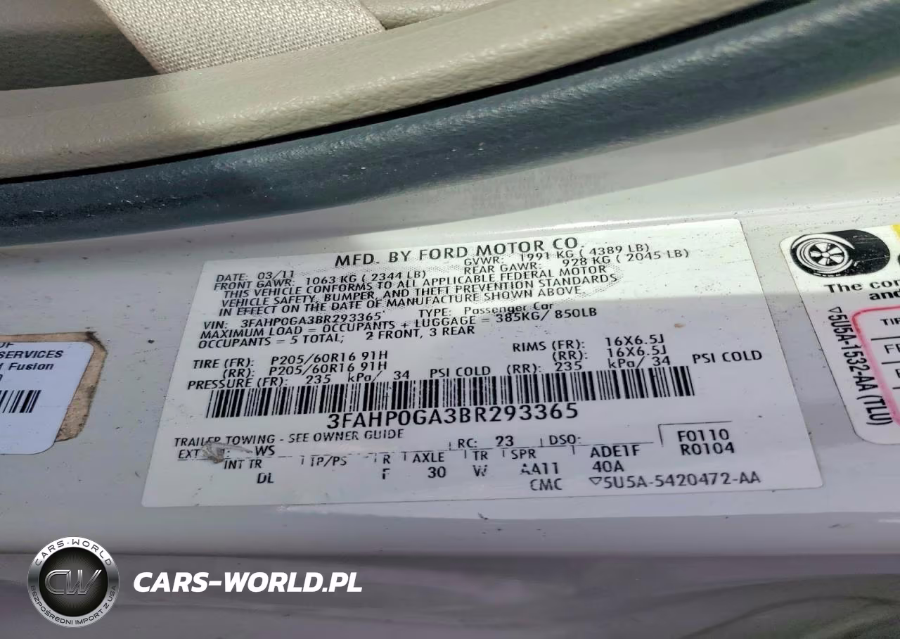 2011 Ford Fusion S VIN:3FAHP0GA3BR293365 - 12