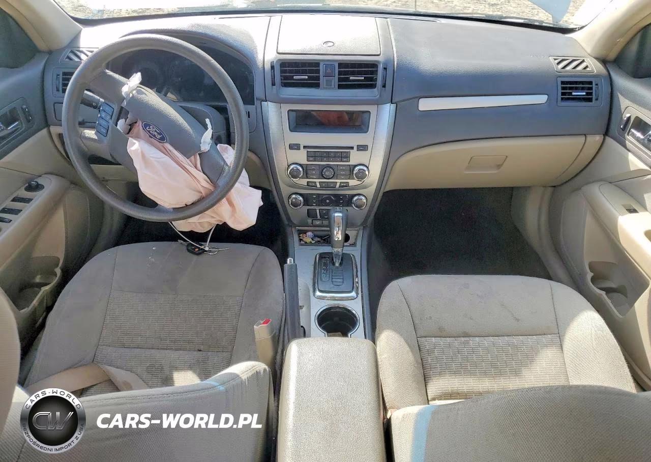 2011 Ford Fusion S VIN:3FAHP0GA3BR293365 - 8