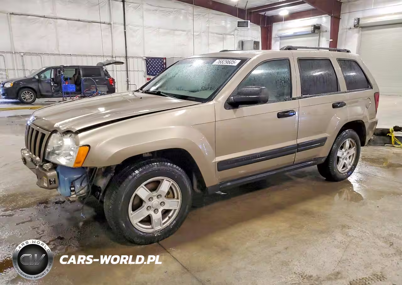 2005 Jeep Grand Cherokee Laredo