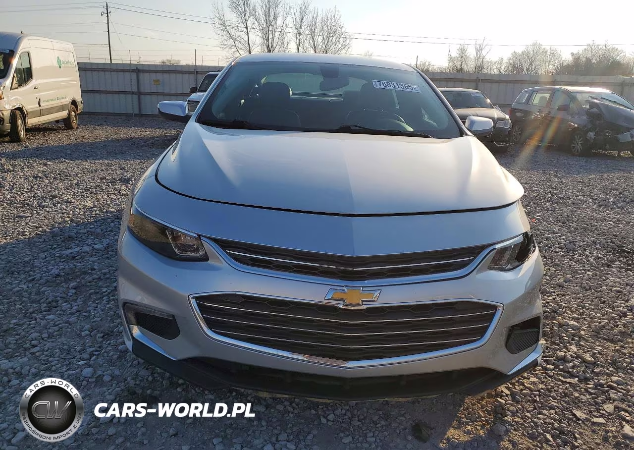 2018 Chevrolet Malibu Lt VIN:1G1ZD5ST2JF244689 - 5