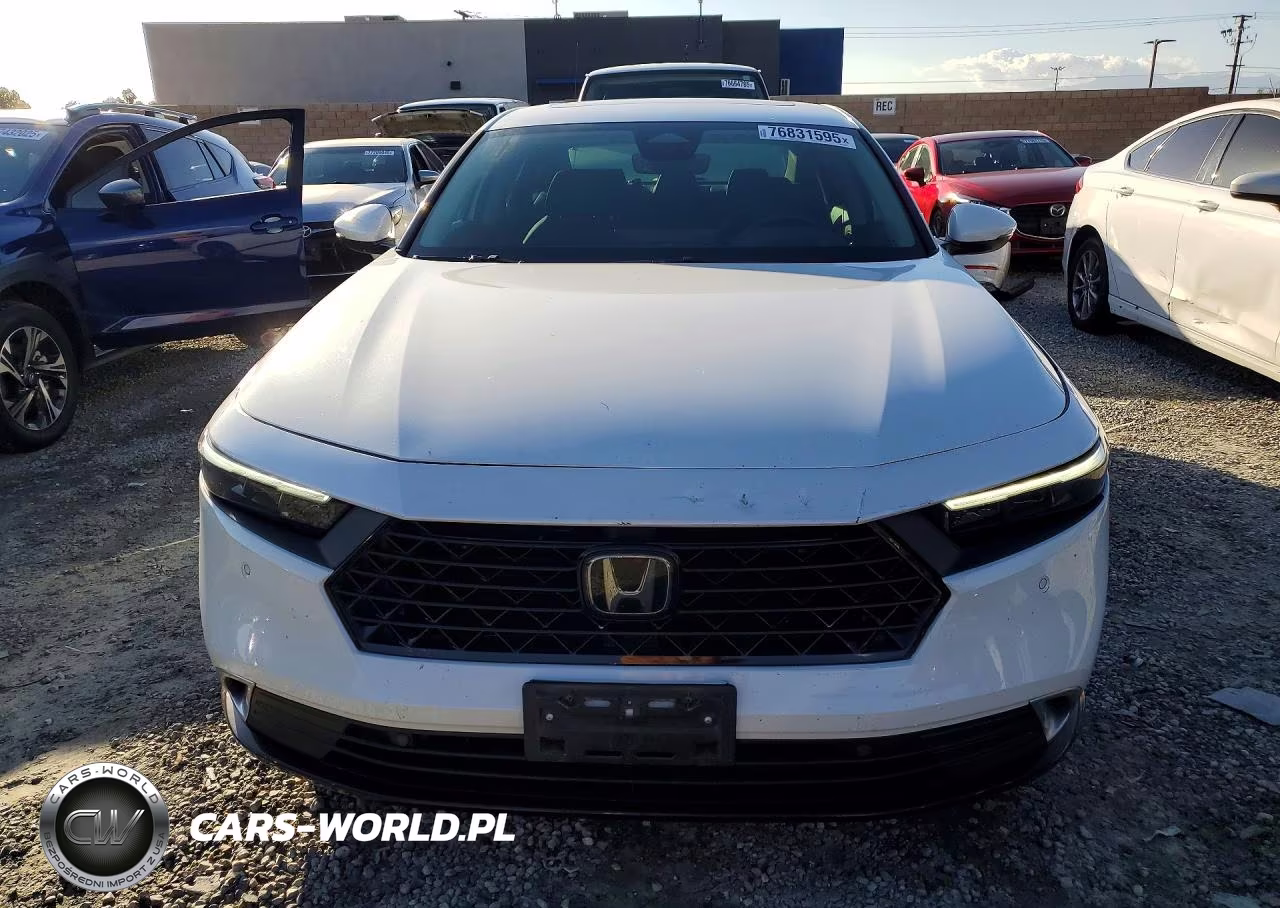 2023 Honda Accord Touring Hybrid VIN:1HGCY2F84PA003150 - 5