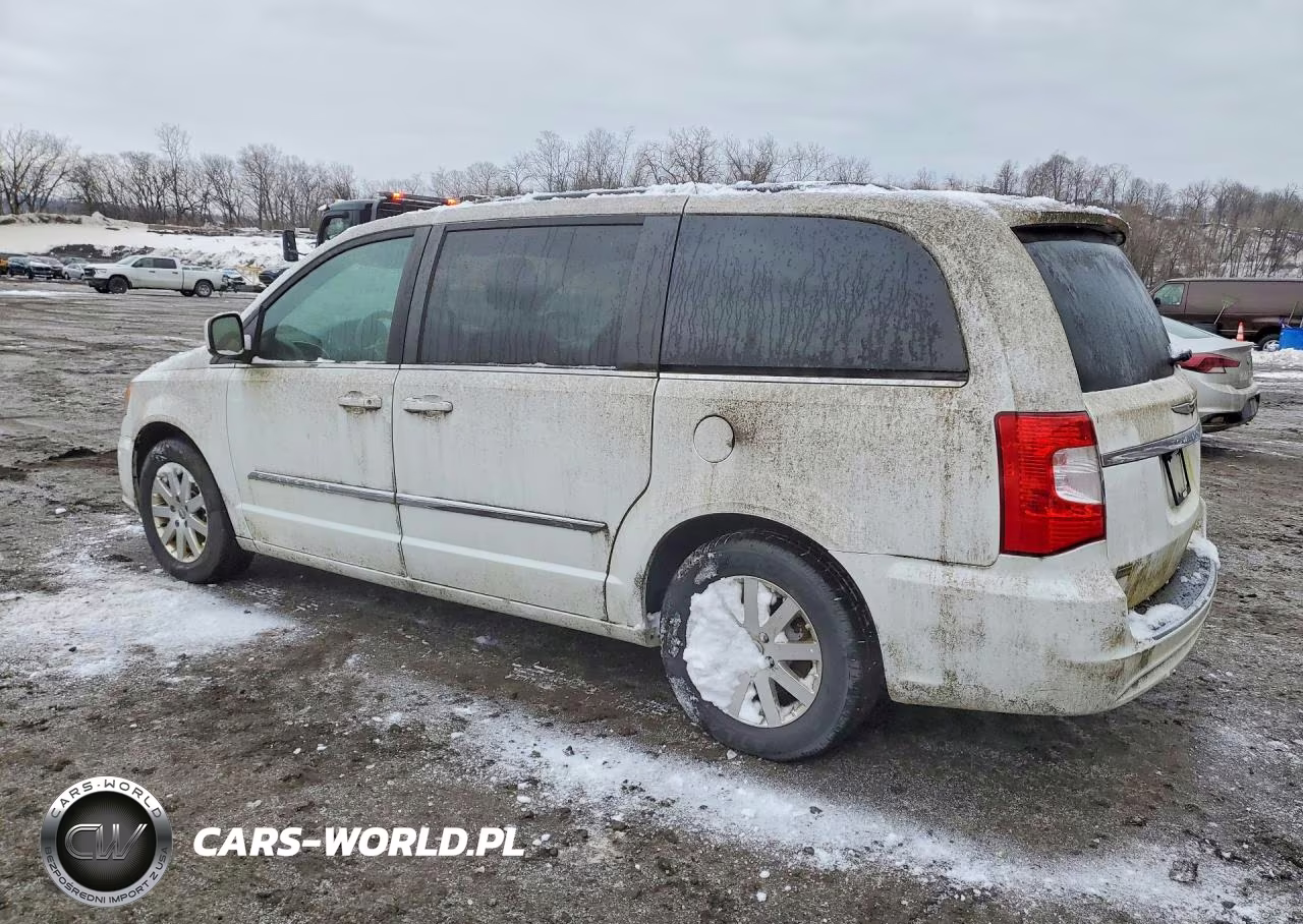 2015 Chrysler Town And Coun VIN:2C4RC1BGXFR538802 - 2