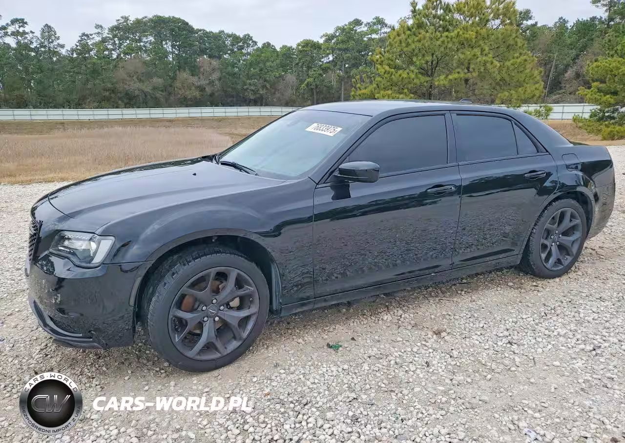 2022 Chrysler 300 Touring