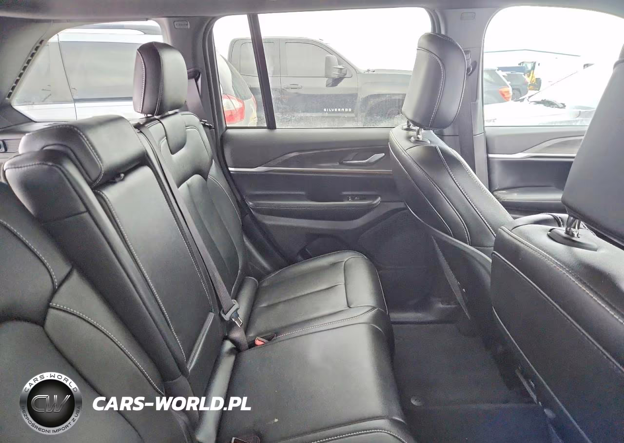 2024 Jeep Grand Cherokee Limited VIN:1C4RJHBG6RC189133 - 10