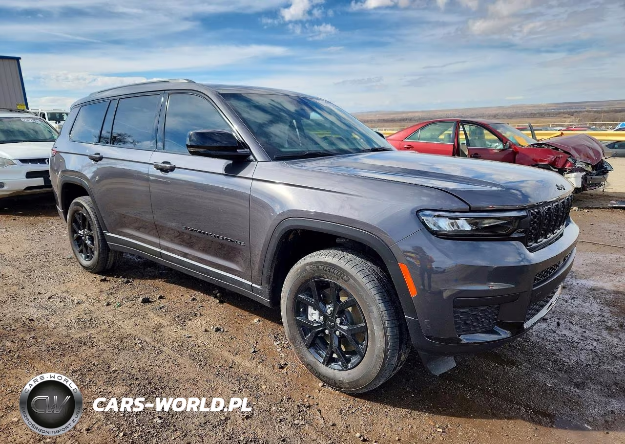 2025 Jeep Grand Cherokee L Laredo VIN:1C4RJKAG6S8695245 - 4