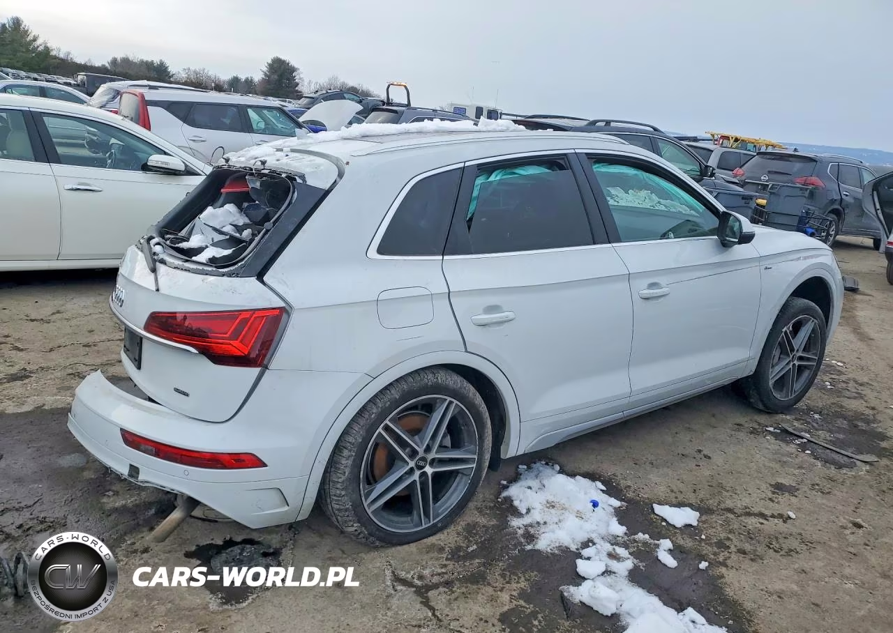 2021 Audi Q5 E Premium Plus VIN:WA1E2AFY0M2034754 - 3