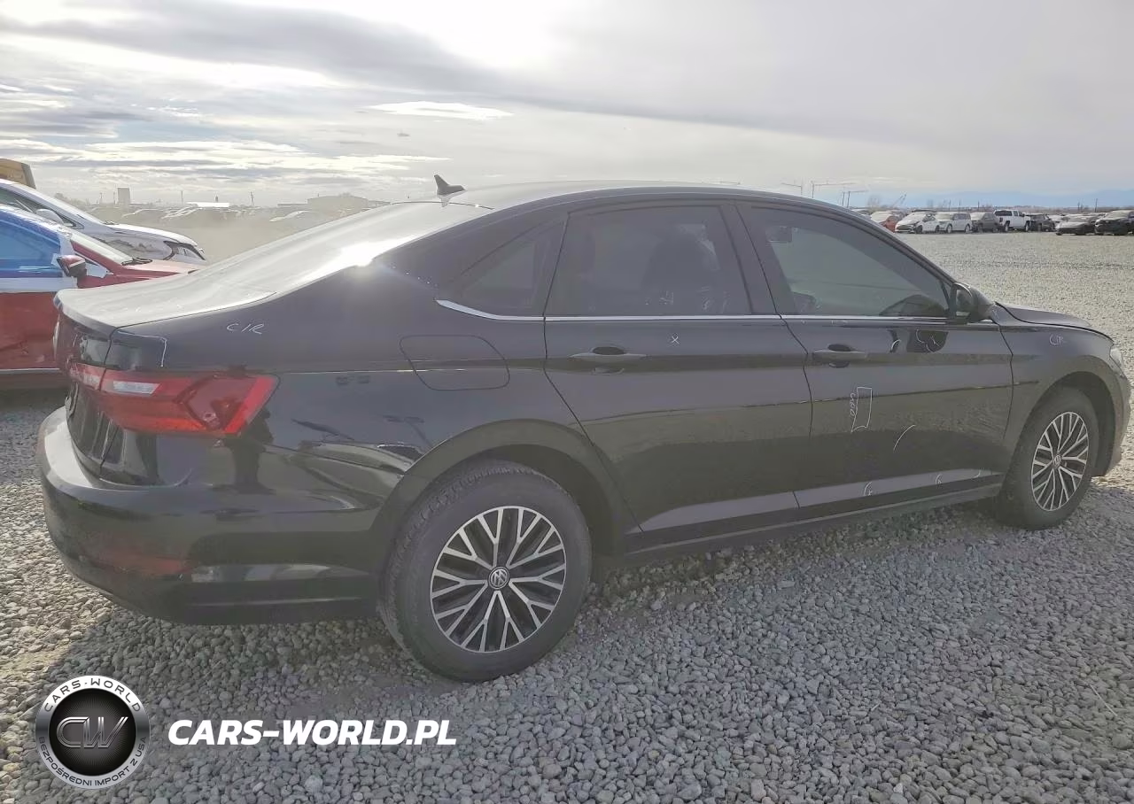 2021 Volkswagen Jetta S VIN:3VWC57BU0MM001656 - 3