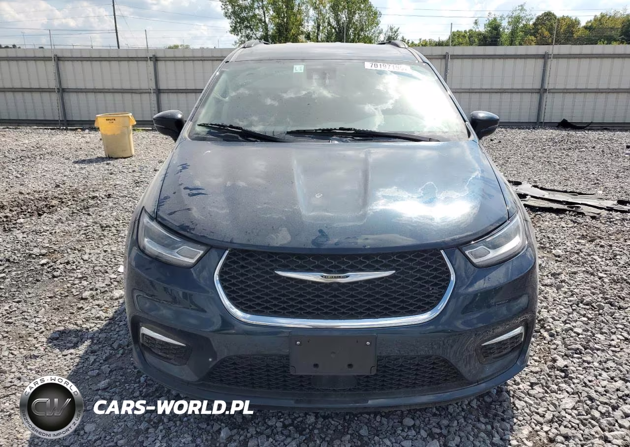 2022 Chrysler Pacifica Touring L VIN:2C4RC1BG4NR194138 - 5