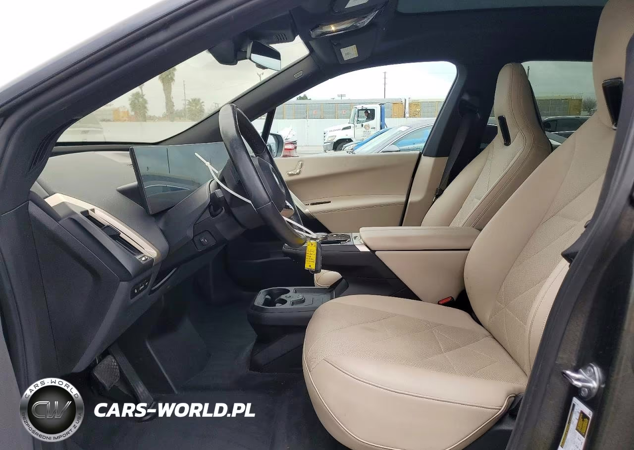2024 BMW Ix xDrive50 VIN:WB523CF06RCN85862 - 7