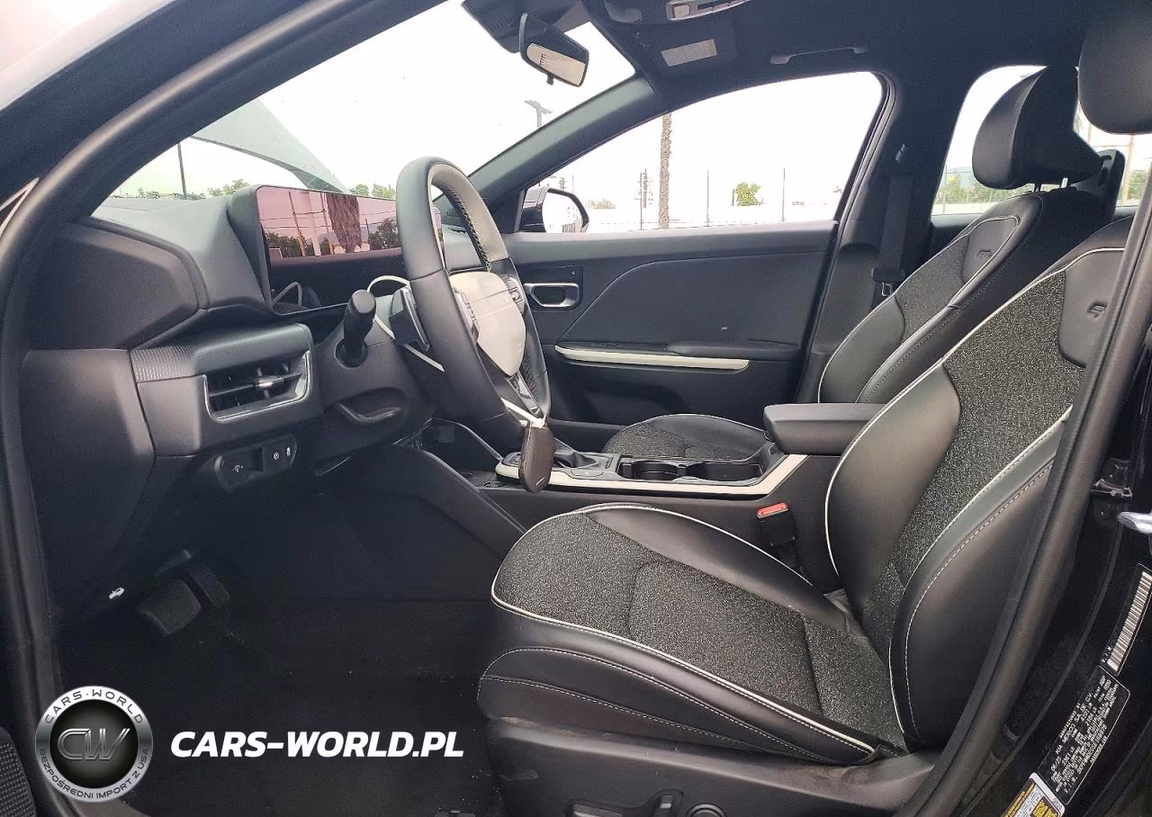 2025 Kia K4 Gt Line VIN:3KPFW4DE0SE168978 - 7