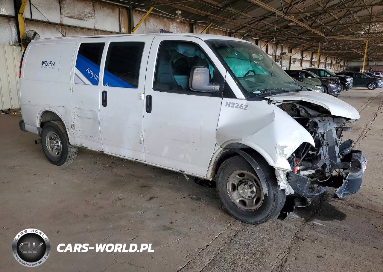 2020 Chevrolet Express 2500 Cargo Utility - Service Van VIN:1GCWGAFG4L1241378 - 4