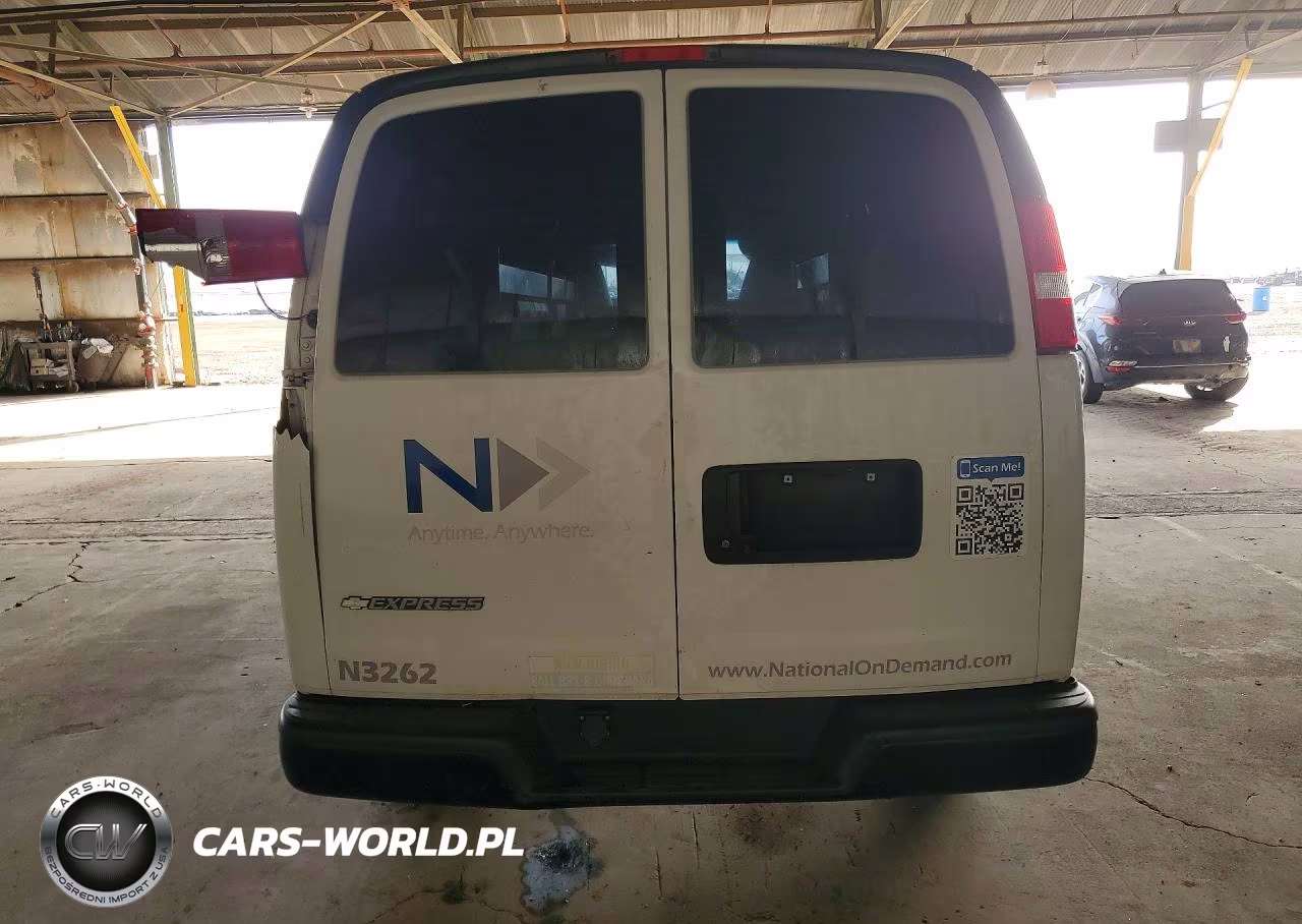 2020 Chevrolet Express 2500 Cargo Utility - Service Van VIN:1GCWGAFG4L1241378 - 6