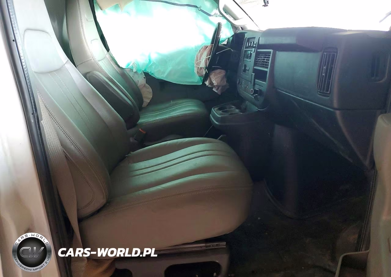 2020 Chevrolet Express 2500 Cargo Utility - Service Van VIN:1GCWGAFG4L1241378 - 7