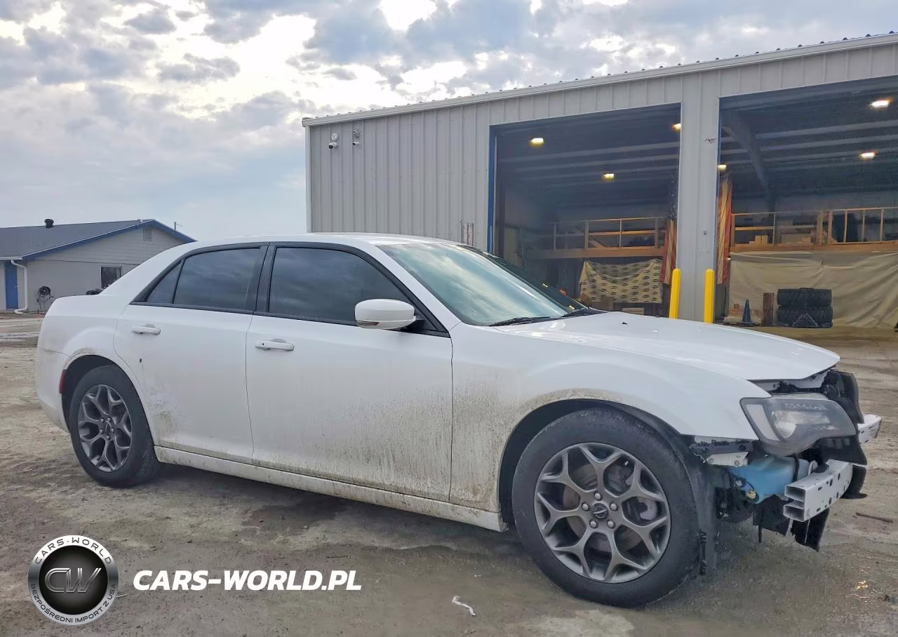 2017 Chrysler 300 S VIN:2C3CCAGG6HH540333 - 4