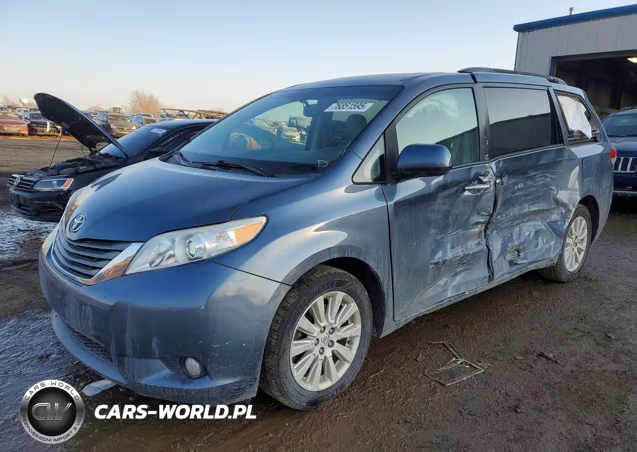 2014 Toyota Sienna Xle 7-Passenger