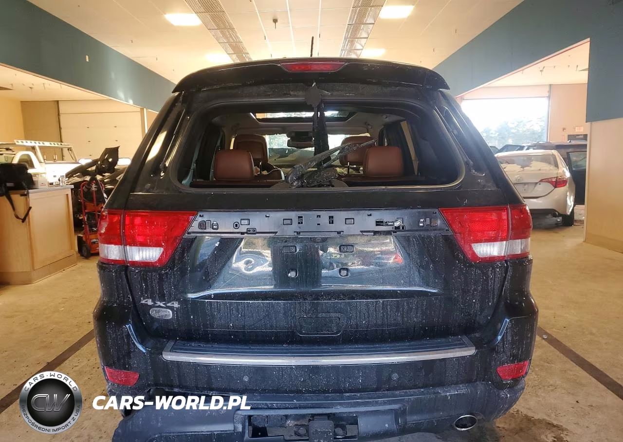 2013 Jeep Grand Cherokee Overland VIN:1C4RJFCG7DC614676 - 6