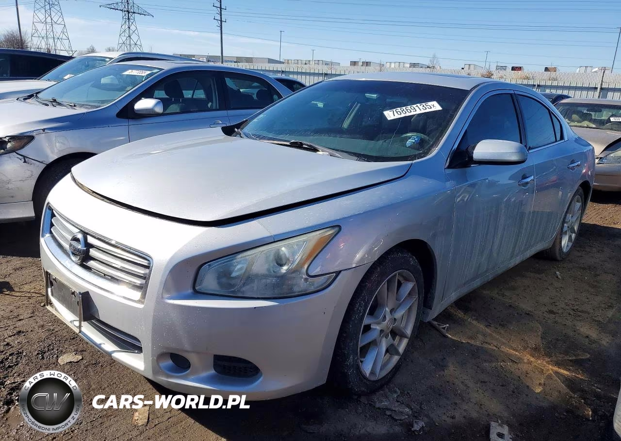 2014 Niss Maxima