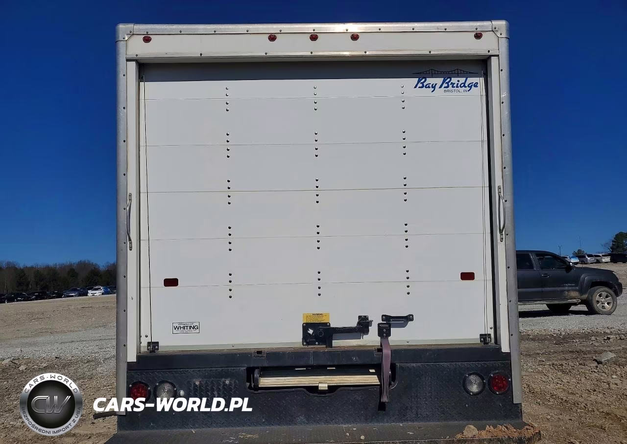 2017 Ford E350 Super Duty Box Truck VIN:1FDWE3F65HDC67210 - 6
