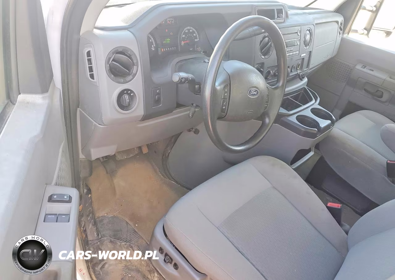 2017 Ford E350 Super Duty Box Truck VIN:1FDWE3F65HDC67210 - 8