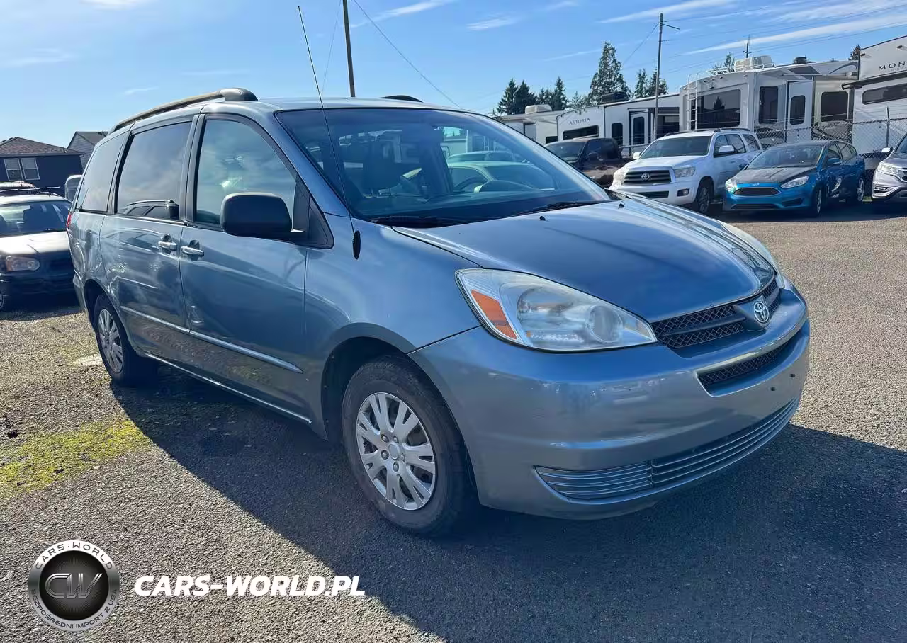 2004 Toyota Sienna Ce