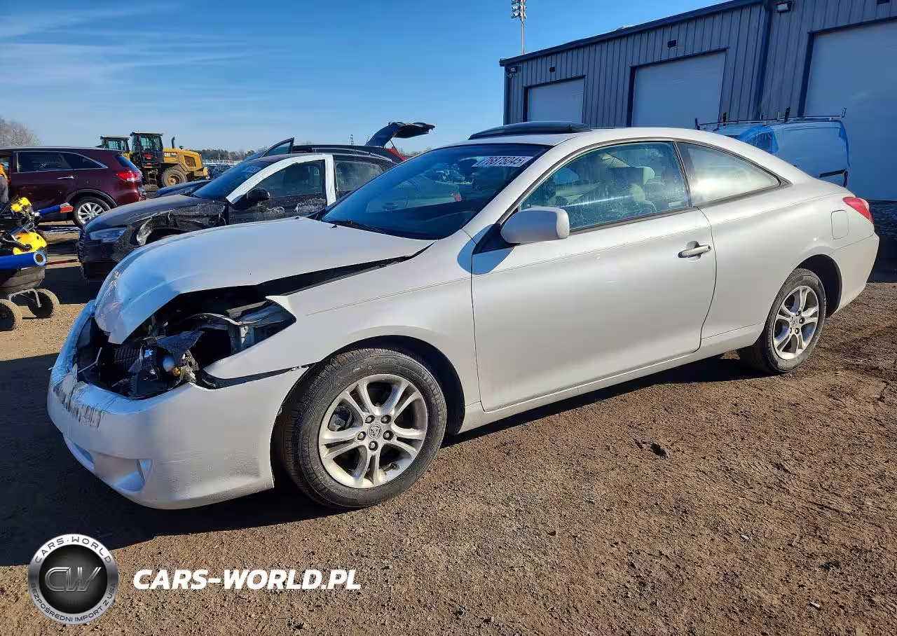 2005 Toyota Camry Solara Se