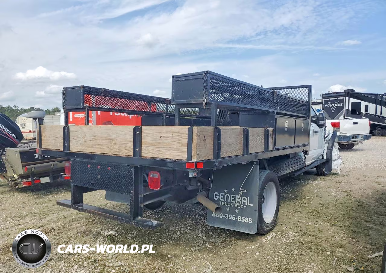 2024 Ford F450 Super Duty Flatbed Truck VIN:1FD0X4GT3RED89117 - 3