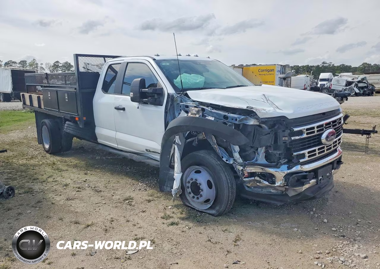 2024 Ford F450 Super Duty Flatbed Truck VIN:1FD0X4GT3RED89117 - 4