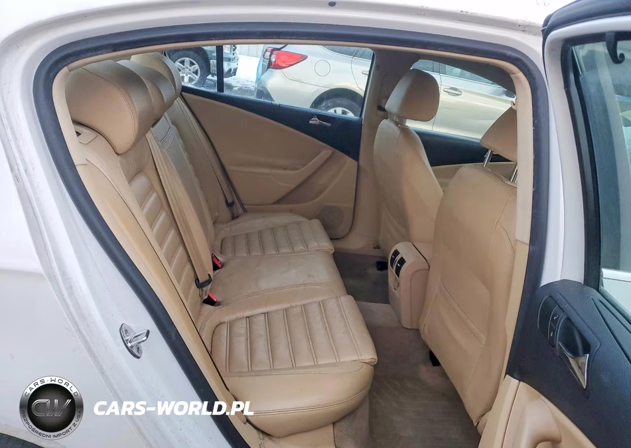 2008 Volkswagen Passat Vr6 4Motion VIN:WVWDU73CX8E165864 - 10
