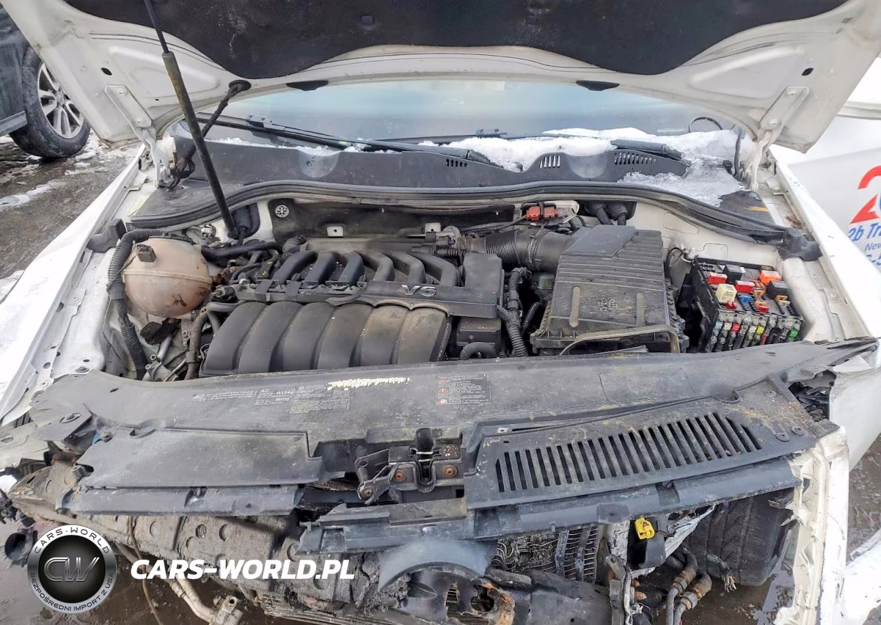 2008 Volkswagen Passat Vr6 4Motion VIN:WVWDU73CX8E165864 - 11