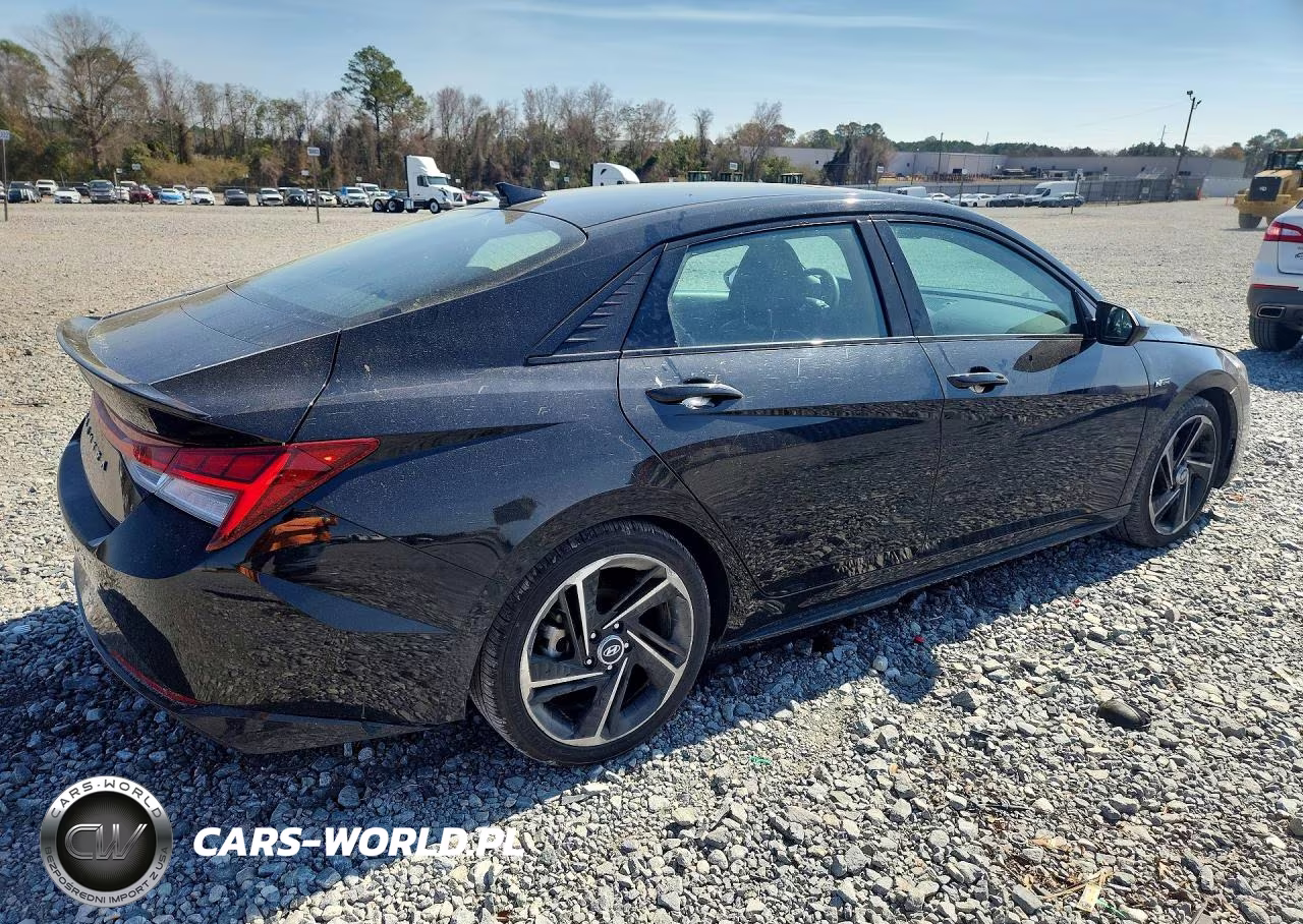 2023 Hyundai Elantra N Line VIN:KMHLR4AF4PU517037 - 3