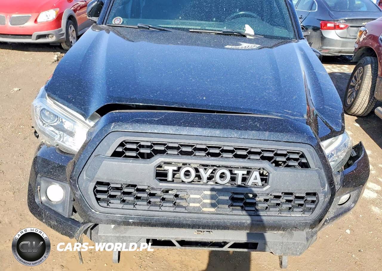 2018 Toyota Tacoma VIN:5TFCZ5AN0JX132839 - 11