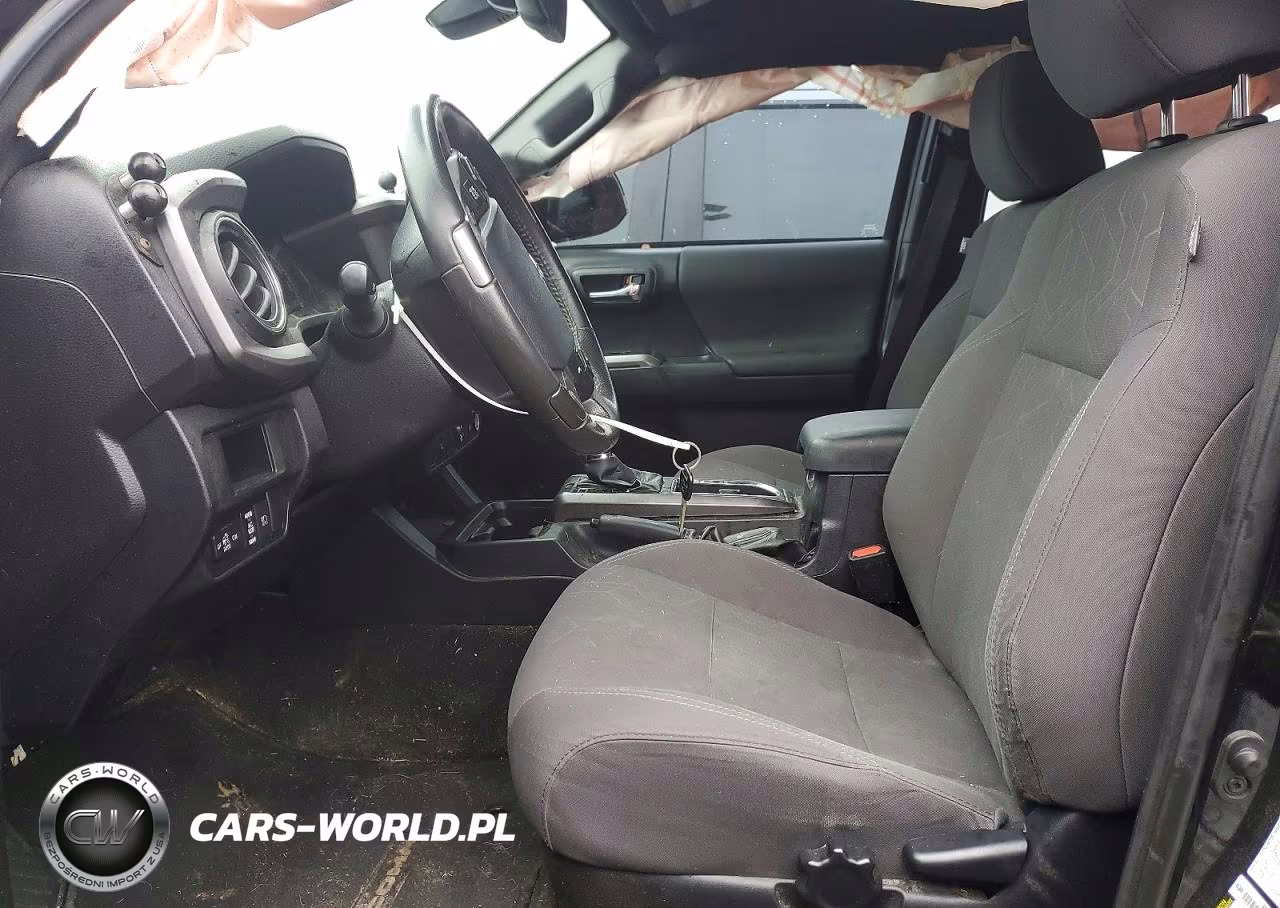 2018 Toyota Tacoma VIN:5TFCZ5AN0JX132839 - 7