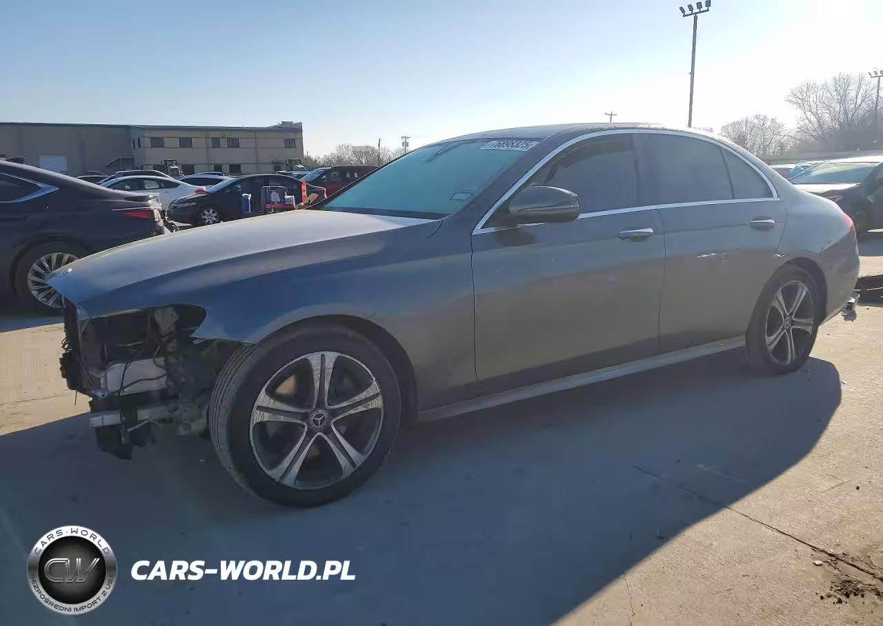 2018 Mercedes-Benz E 300 4Matic