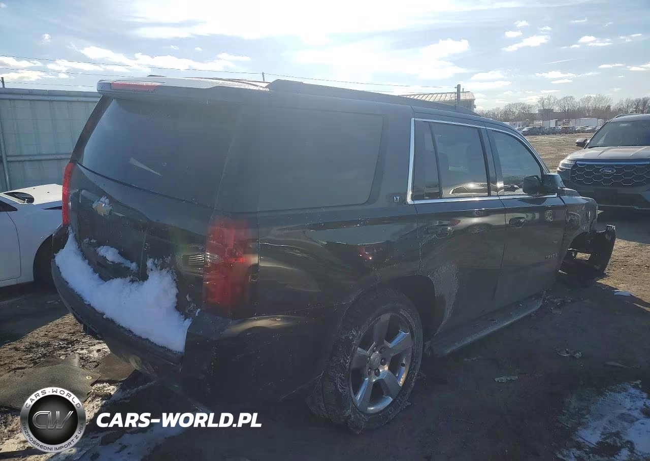 2018 Chevrolet Tahoe K1500 Lt VIN:1GNSKBKC7JR331894 - 3