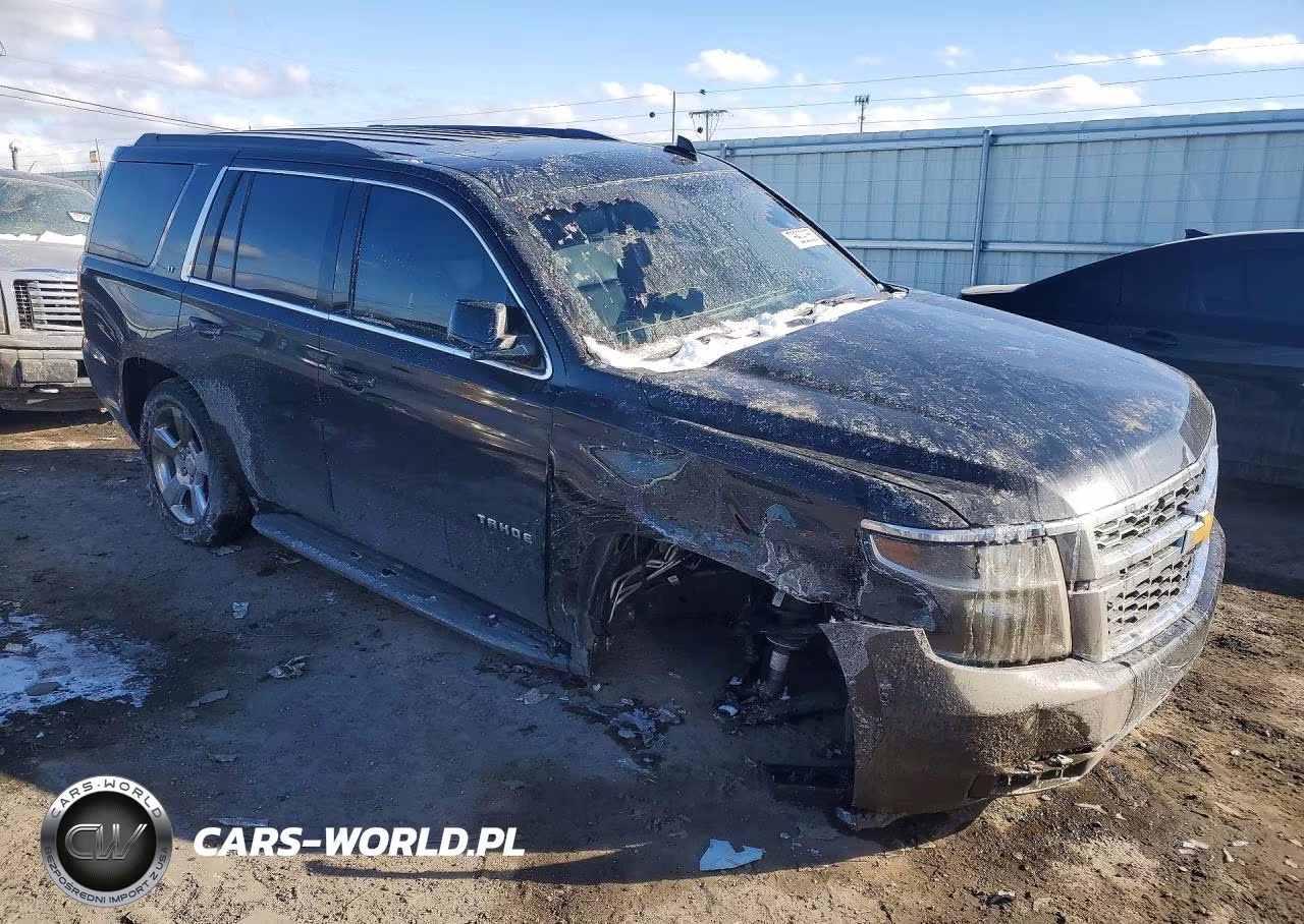 2018 Chevrolet Tahoe K1500 Lt VIN:1GNSKBKC7JR331894 - 4