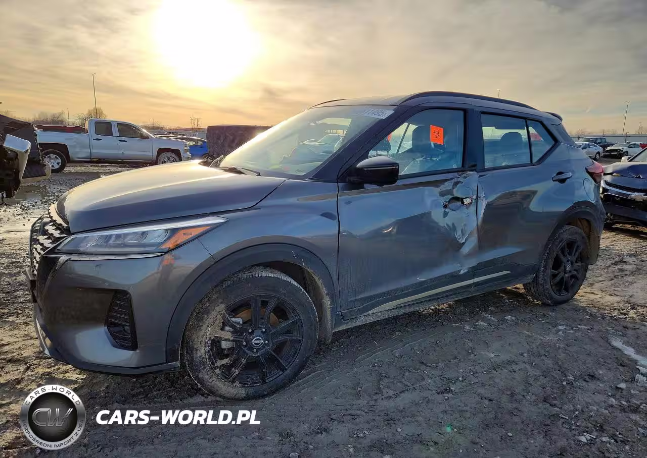 2024 Nissan Kicks Sr