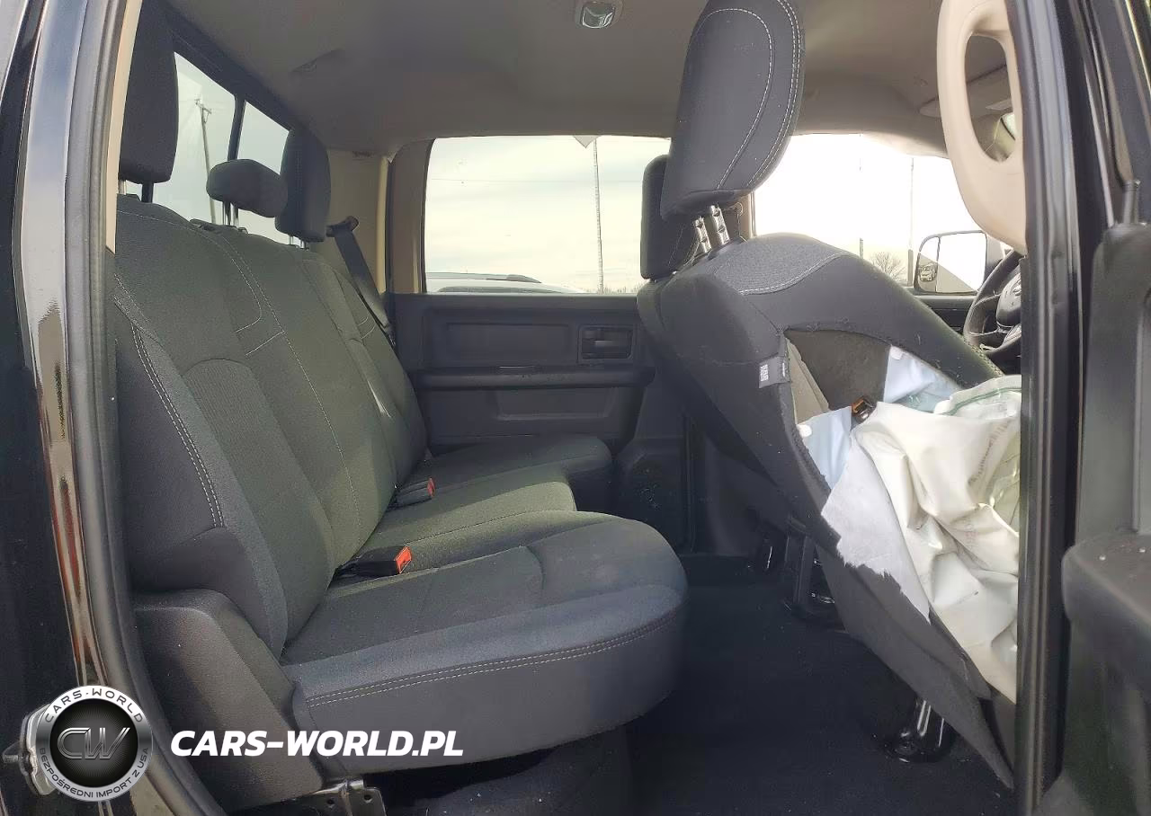 2020 Ram 2500 Tradesman VIN:3C6UR5CJXLG267291 - 10