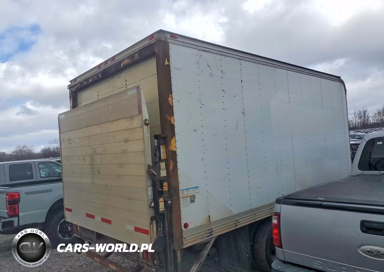 2011 Ford F450 Super Duty Box Truck VIN:1FDUF4GY5BEA13198 - 3